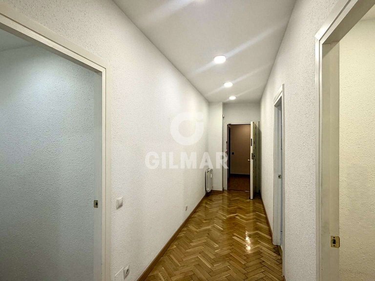 Apartment for Rent in Madrid, Madrid 46