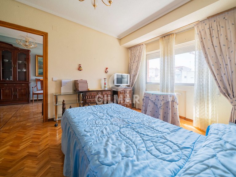 Apartment for Sale in Madrid, Madrid 14