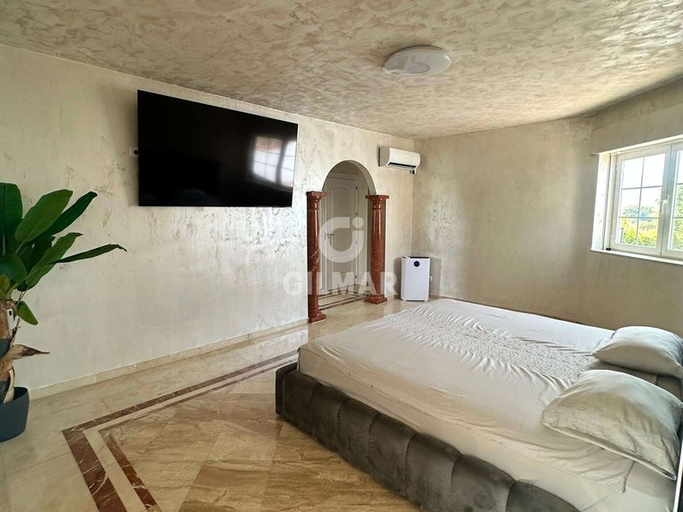 Villa for Sale in Estepona, Malaga 27