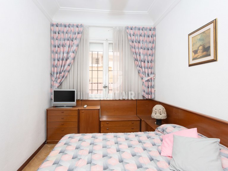 Apartment for Sale in Madrid, Madrid 16