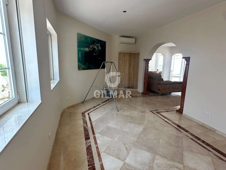 Villa for Sale in Estepona, Malaga 9
