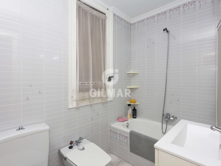 Apartment for Sale in Madrid, Madrid 25