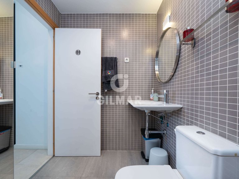 Town House for Sale in Madrid, Madrid 21