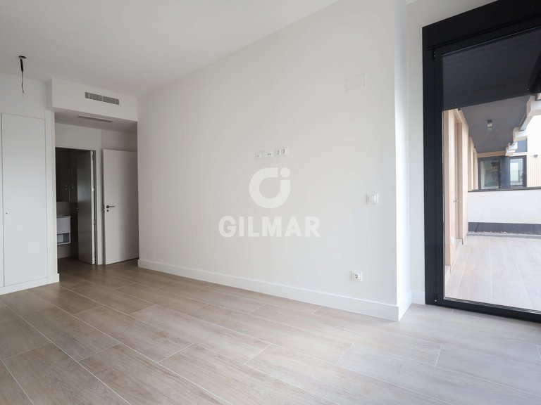 Apartment for Rent in Madrid, Madrid 28