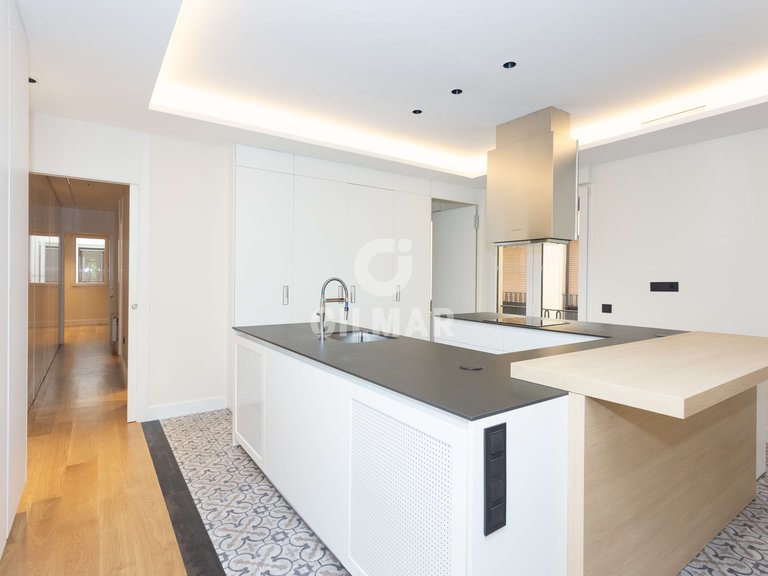 Apartment for Rent in Madrid, Madrid 8