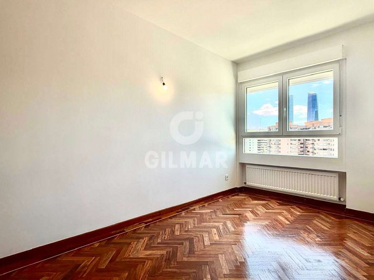 Apartment for Rent in Madrid, Madrid 12