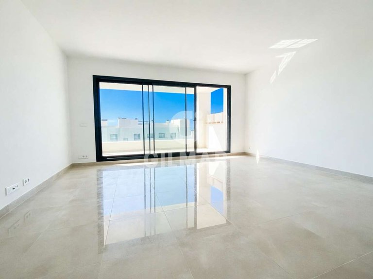 Apartment for Sale in BenalmÁdena, Malaga 4