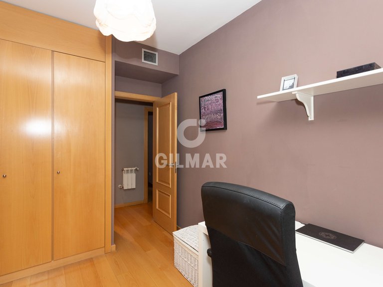 Apartment for Sale in Madrid, Madrid 11