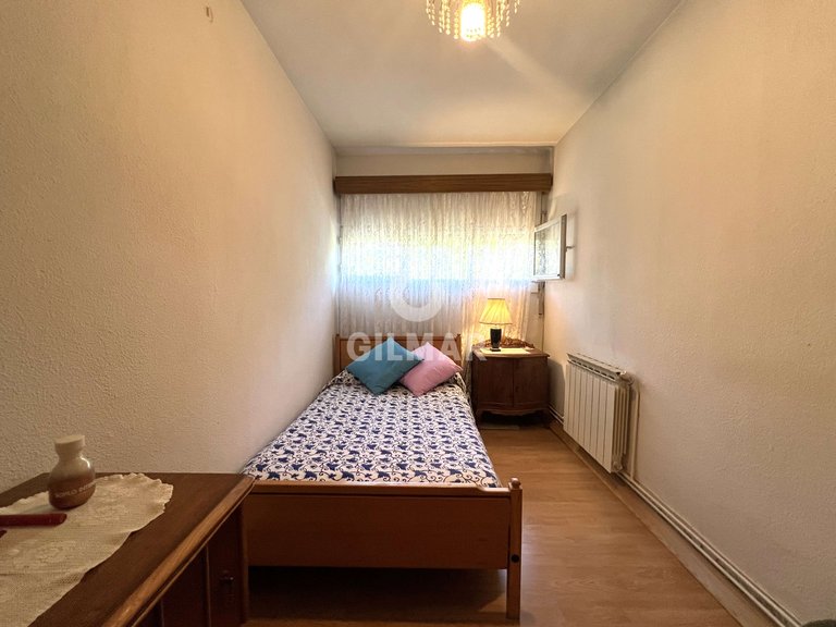 Apartment for Sale in Madrid, Madrid 15