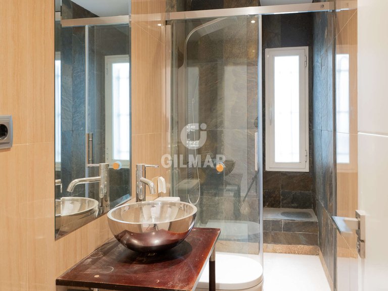 Apartment for Sale in Madrid, Madrid 17