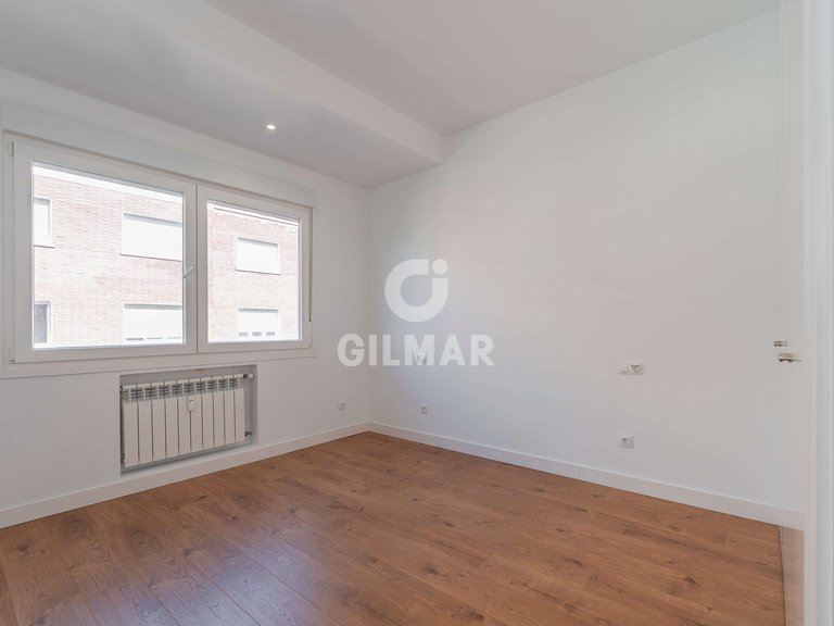Apartment for Rent in Madrid, Madrid 19