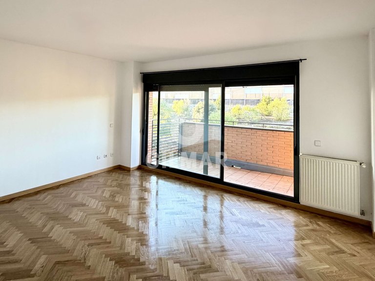 Apartment for Rent in Madrid, Madrid 19