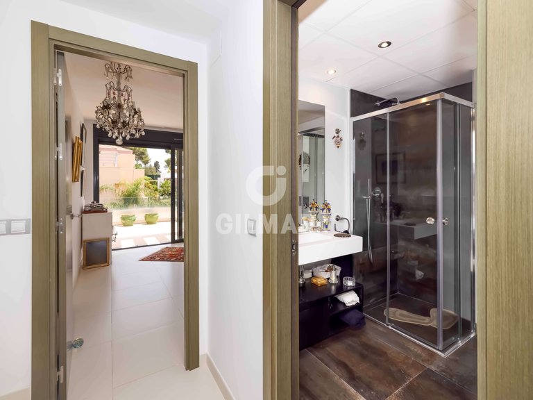 Town House for Sale in Marbella, Malaga 18