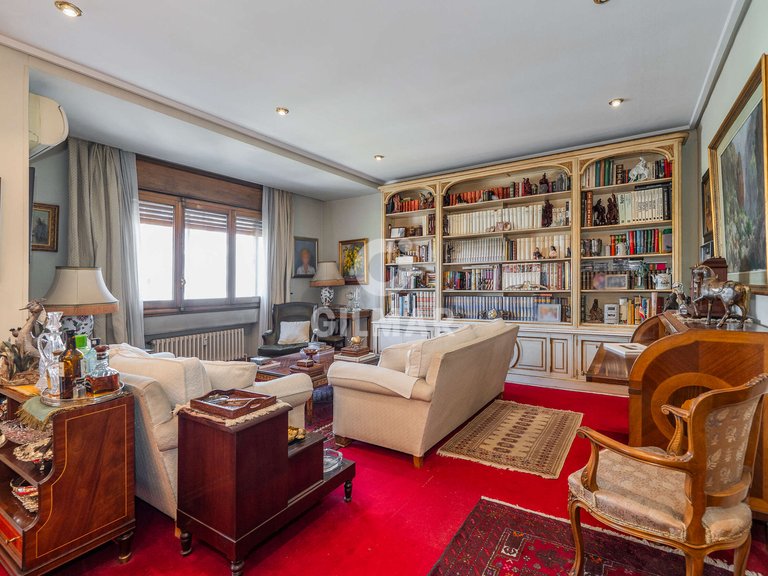 Apartment for Sale in Madrid, Madrid 4