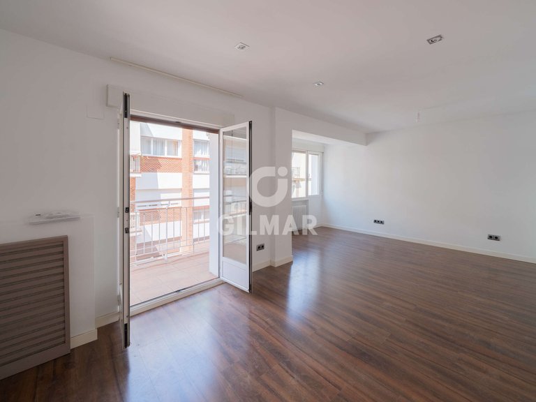 Apartment for Sale in Madrid, Madrid 1