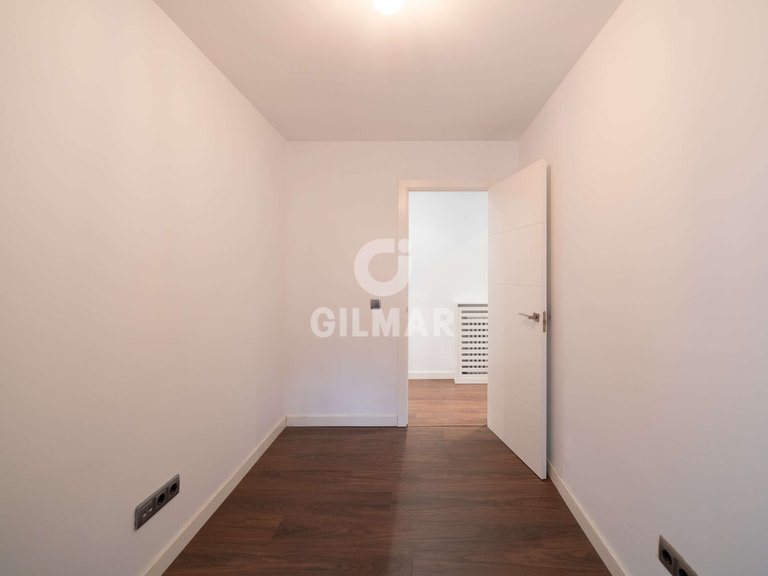 Apartment for Sale in Madrid, Madrid 19
