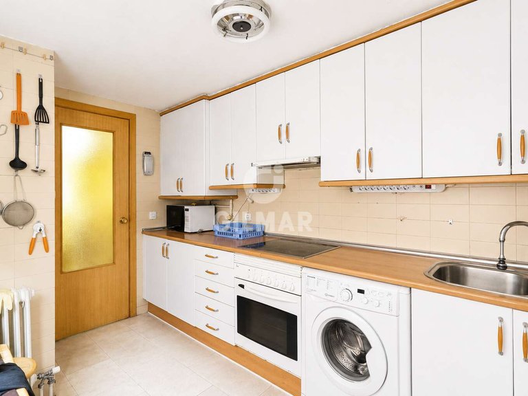 Apartment for Sale in Madrid, Madrid 17