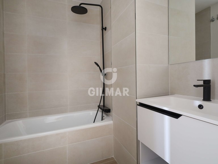 Apartment for Rent in Madrid, Madrid 4