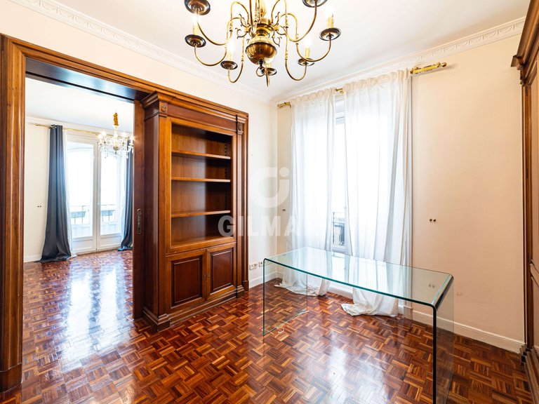 Apartment for Rent in Madrid, Madrid 18