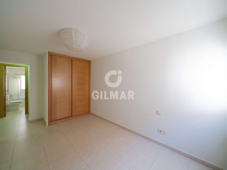 Apartment for Sale in Madrid, Madrid 13