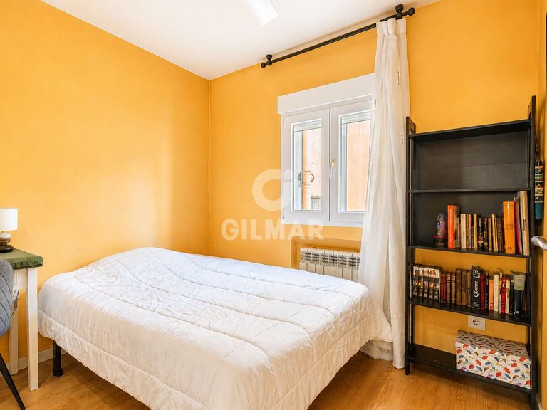 Apartment for Sale in Madrid, Madrid 18