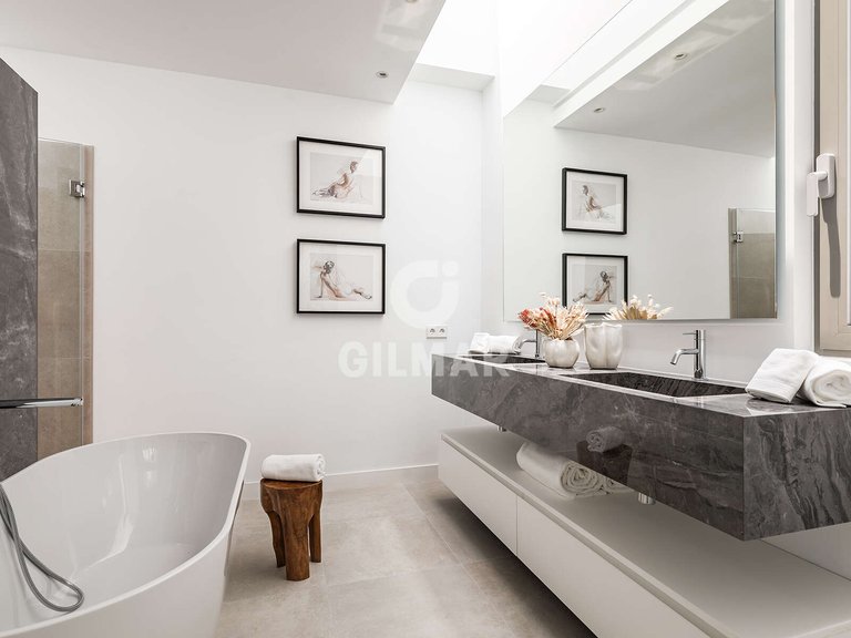 Villa for Sale in Paraiso-barronal, Malaga 16