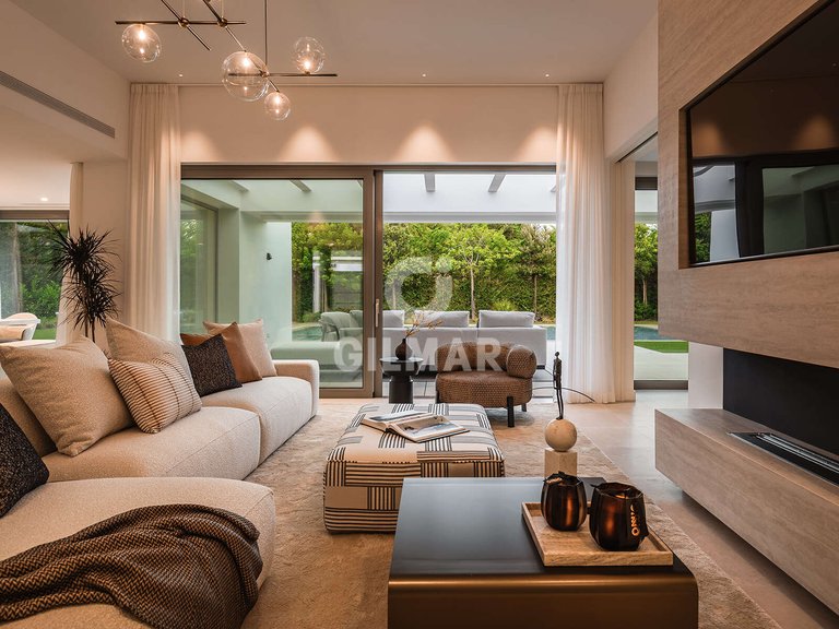Villa for Sale in Paraiso-barronal, Malaga 25