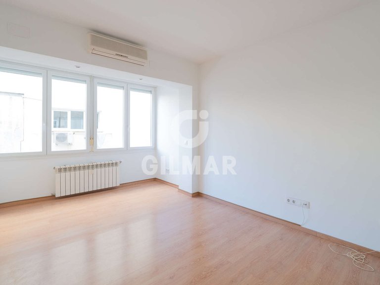 Apartment for Sale in Madrid, Madrid 26