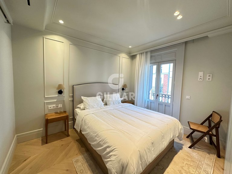 Apartment for Sale in Madrid, Madrid 17
