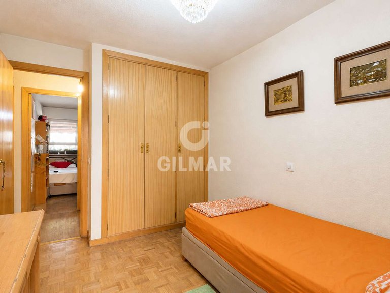 Apartment for Sale in Madrid, Madrid 28