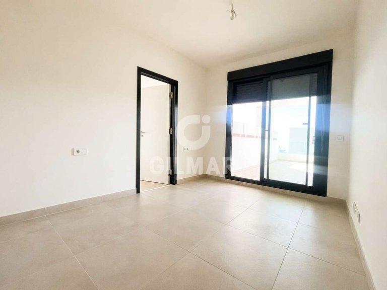 Apartment for Sale in BenalmÁdena, Malaga 9