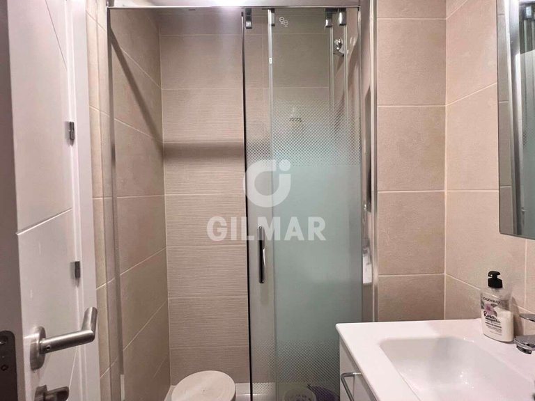 Apartment for Sale in Madrid, Madrid 40