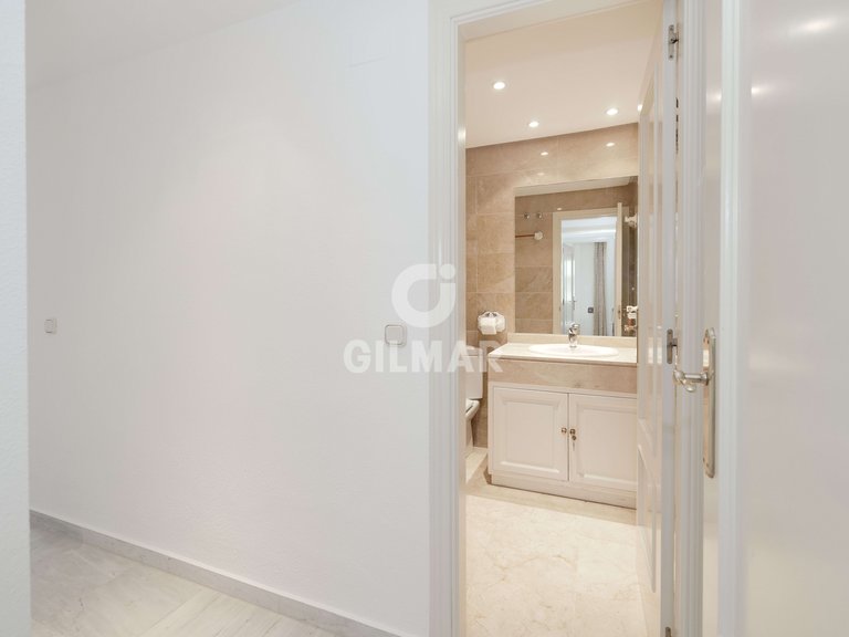Apartment for Sale in Marbella, Malaga 21