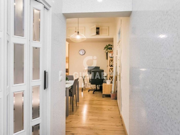 Apartment for Sale in Madrid, Madrid 11