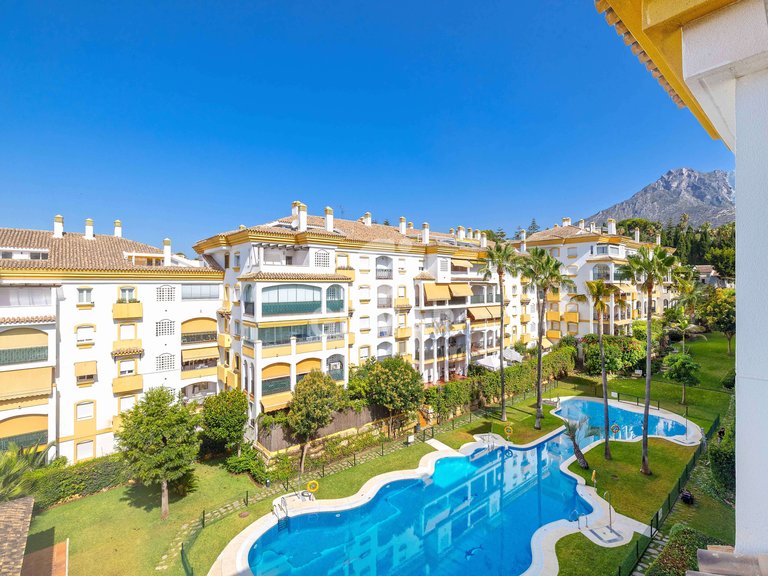 Town House for Sale in Marbella, Malaga 38