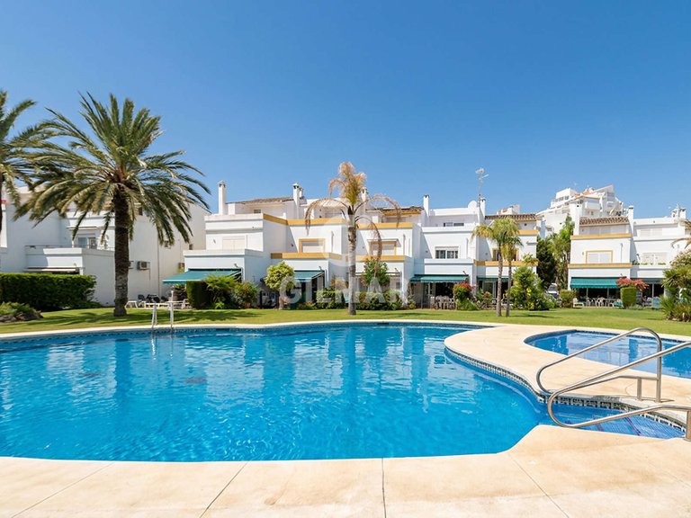 Town House for Sale in MÁlaga, Malaga 1