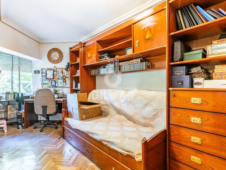Apartment for Sale in Madrid, Madrid 16