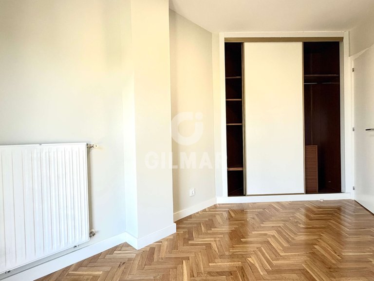 Apartment for Rent in Madrid, Madrid 8
