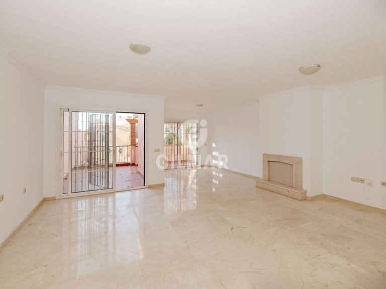 Town House for Sale in MÁlaga, Malaga 3