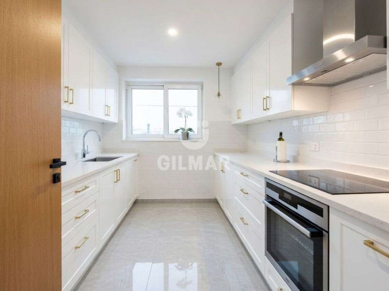 Apartment for Sale in Madrid, Madrid 20