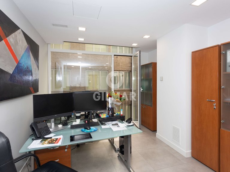 Apartment for Sale in TetuÁn, Madrid 4