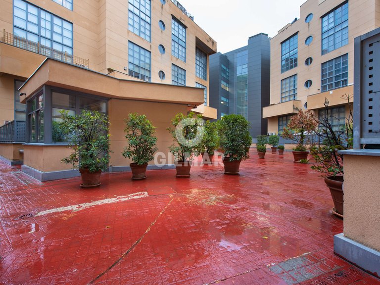 Town House for Sale in Madrid, Madrid 10