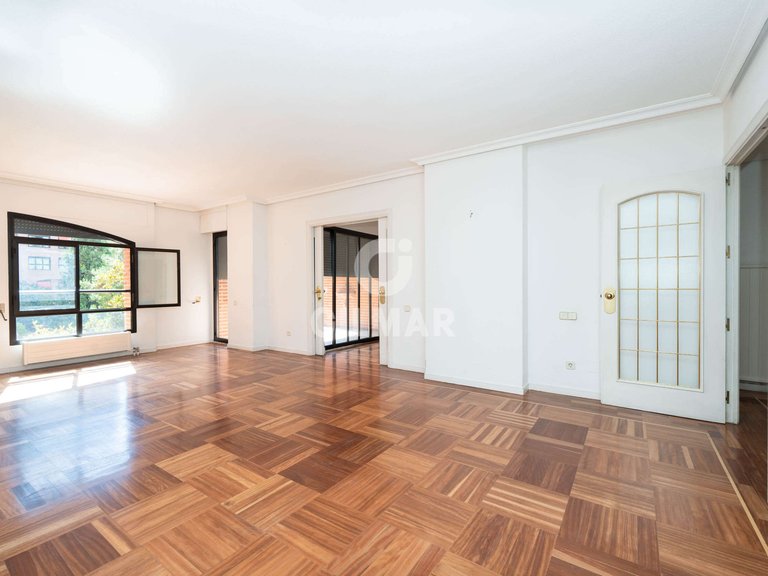 Apartment for Sale in Madrid, Madrid 19