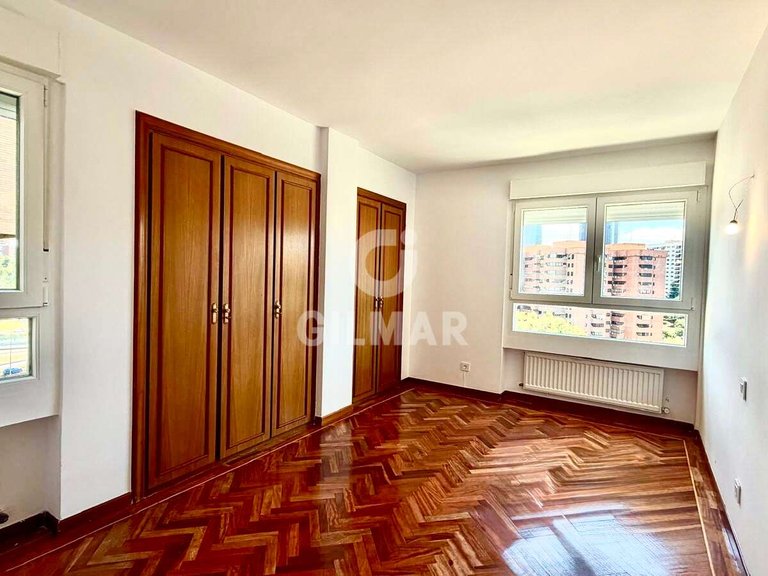 Apartment for Rent in Madrid, Madrid 9