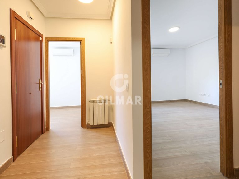 Apartment for Rent in Madrid, Madrid 16