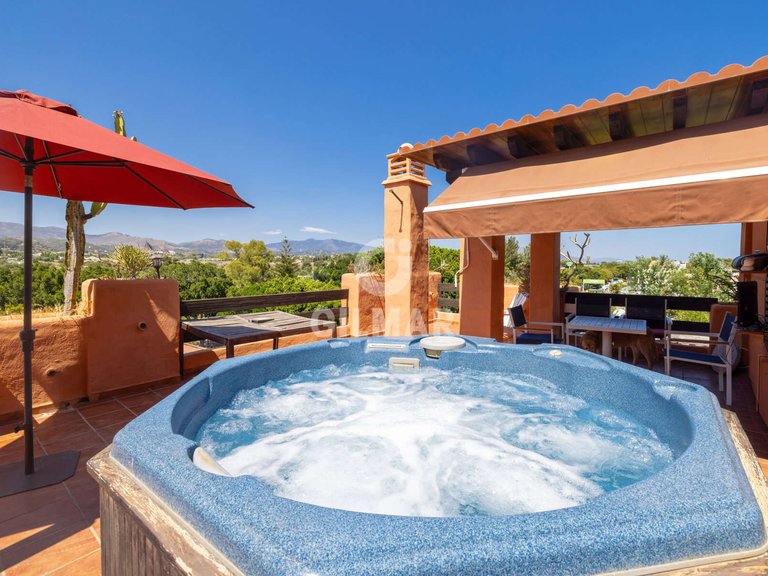 Penthouse for Sale in Estepona, Malaga 4