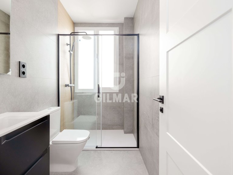 Apartment for Sale in MÁlaga, Malaga 28