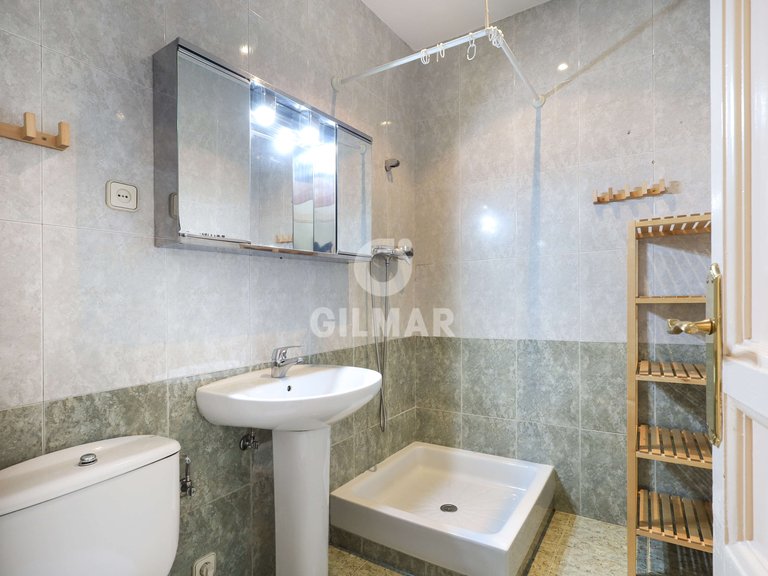 Apartment for Sale in Madrid, Madrid 25