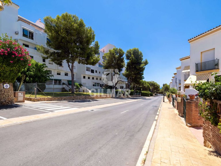 Town House for Sale in Estepona, Malaga 37