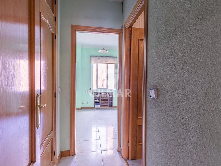 Apartment for Sale in Madrid, Madrid 18